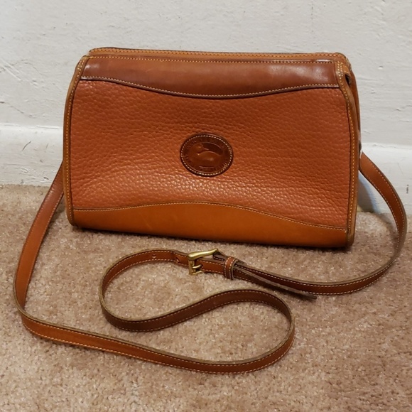 Vintage Dooney & Bourke Shoulder Crossbody Handbag - Picture 1 of 8